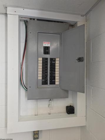 17 Hampton Drive Lost Creek WV 26385