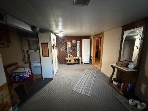 823 Us Highway 33 West Weston WV 26452