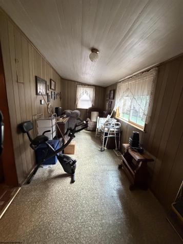 823 Us Highway 33 West Weston WV 26452