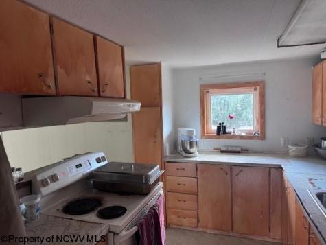 9619 Morgantown Pike Philippi WV 26416-0000