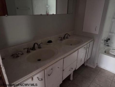 9619 Morgantown Pike Philippi WV 26416-0000