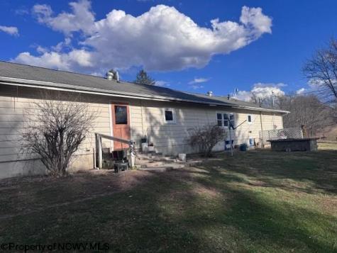 9619 Morgantown Pike Philippi WV 26416-0000