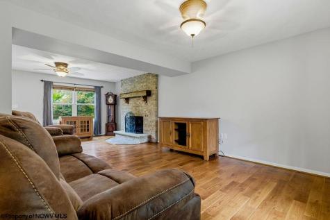 472 Landmark Estates Jane Lew WV 26378