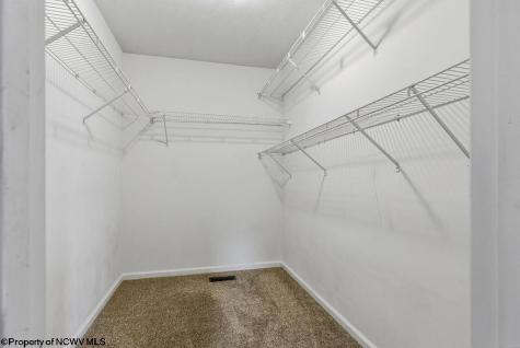 472 Landmark Estates Jane Lew WV 26378
