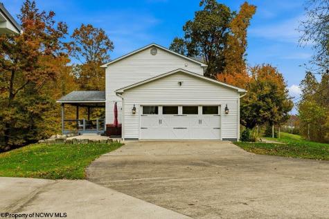 472 Landmark Estates Jane Lew WV 26378