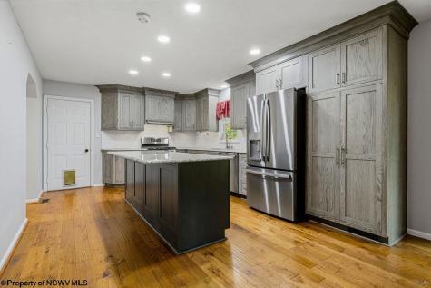 472 Landmark Estates Jane Lew WV 26378