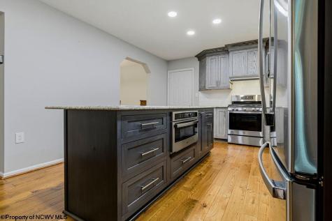 472 Landmark Estates Jane Lew WV 26378