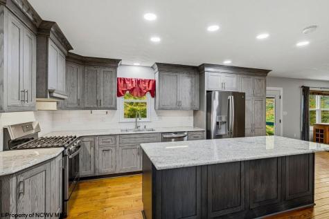 472 Landmark Estates Jane Lew WV 26378