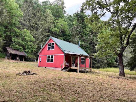 1735 Heavner Grove Road Buckhannon WV 26201