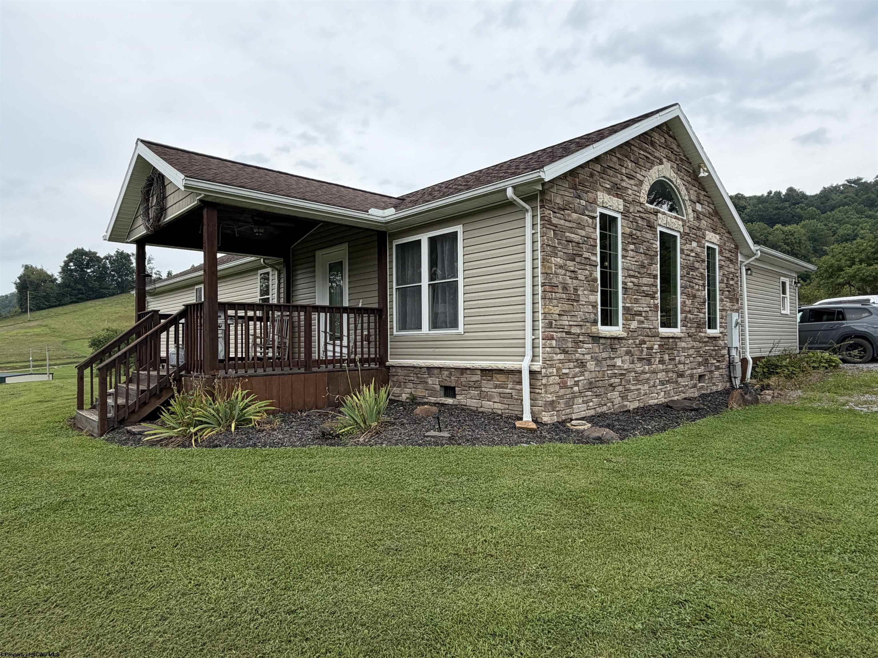 19 Parley Lane Buckhannon WV 26201