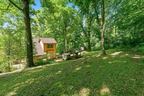 306 Brooke Avenue Morgantown WV 26505