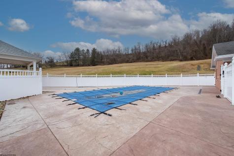 3574 Freedom Highway Fairmont WV 26554