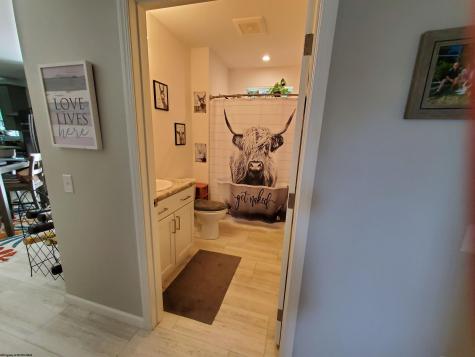 49 Holleran Heights Kingwood WV 26537