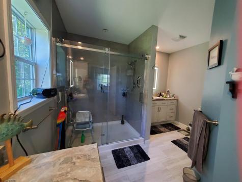 49 Holleran Heights Kingwood WV 26537