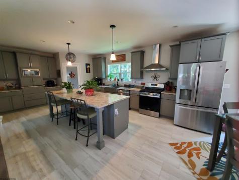 49 Holleran Heights Kingwood WV 26537