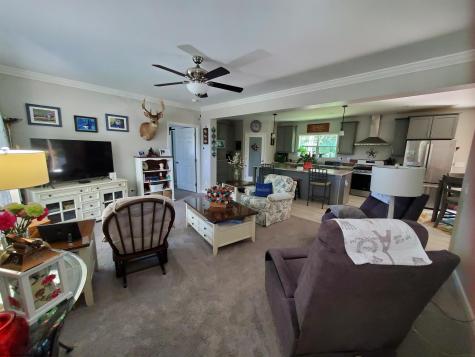 49 Holleran Heights Kingwood WV 26537