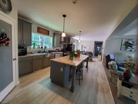 49 Holleran Heights Kingwood WV 26537