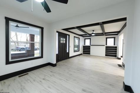 1515 Edgeway Drive Fairmont WV 26554-5513