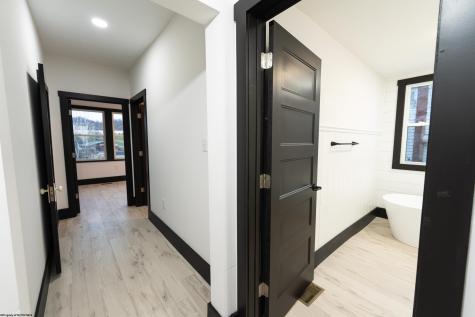 1515 Edgeway Drive Fairmont WV 26554-5513