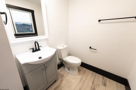 1515 Edgeway Drive Fairmont WV 26554-5513