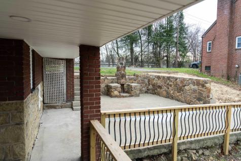 1515 Edgeway Drive Fairmont WV 26554-5513