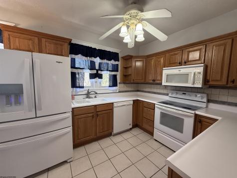 122 Vermont Avenue Clarksburg WV 26301