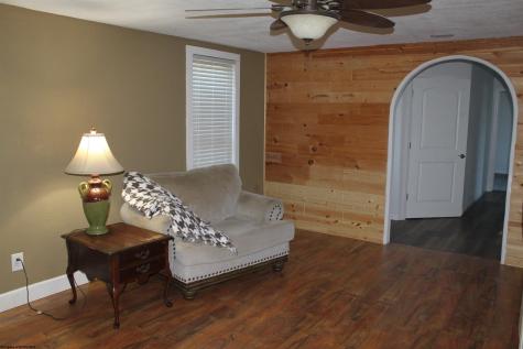 97 Whip Road Craigsville WV 26205-8634