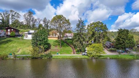 500 Maple Lake Road Bridgeport WV 26330