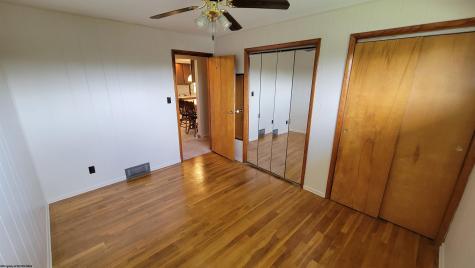 2218 Linn Ann Drive Fairmont WV 26554