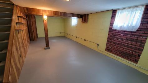 2218 Linn Ann Drive Fairmont WV 26554