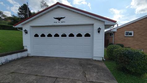 2218 Linn Ann Drive Fairmont WV 26554