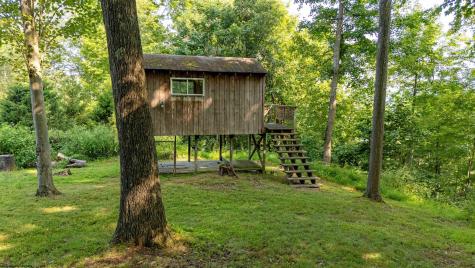 29 Chardonnay Drive Morgantown WV 26508