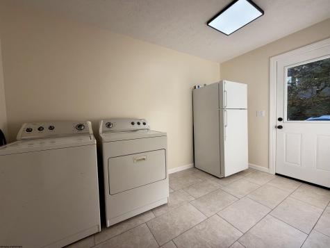 127 Columbus Avenue Westover WV 26501