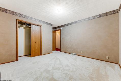 1005 Primrose Lane Morgantown WV 26505