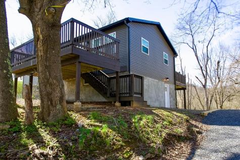 275 Bertha Hill Road Maidsville WV 26541