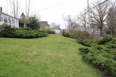 300 N Toy Street Terra Alta WV 26764