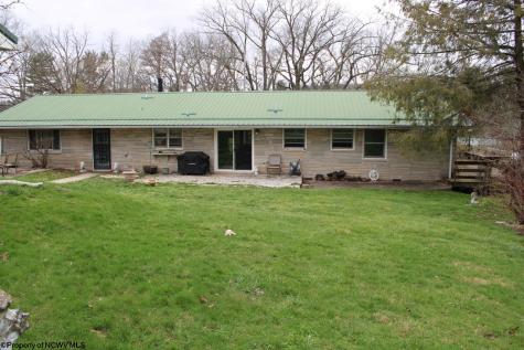 300 N Toy Street Terra Alta WV 26764