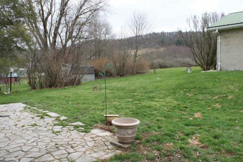 300 N Toy Street Terra Alta WV 26764