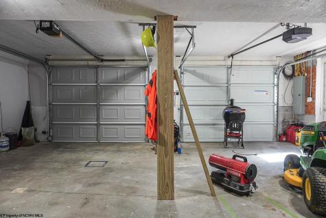 211 Tunnel Hollow Road Fairmont WV 26554