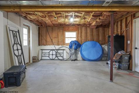 211 Tunnel Hollow Road Fairmont WV 26554