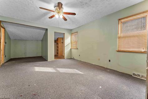 67 Mason Dixon Highway Maidsville WV 26541