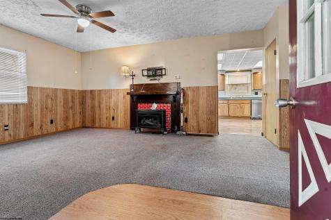 67 Mason Dixon Highway Maidsville WV 26541