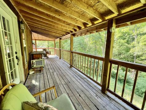 191 Waterview Drive Horner WV 26372