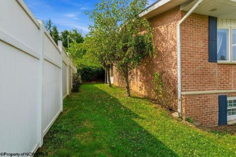 1731 Fairmont Avenue Fairmont WV 26554