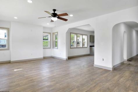 303 E State Avenue Terra Alta WV 26764