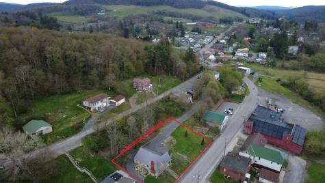 303 E State Avenue Terra Alta WV 26764