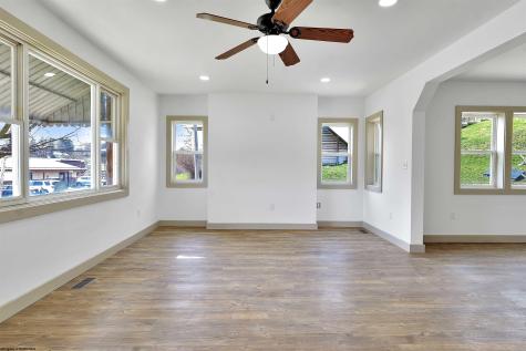 303 E State Avenue Terra Alta WV 26764