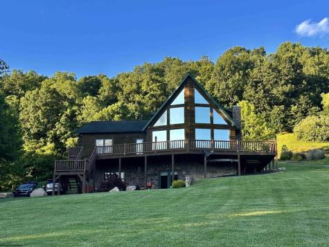 674 Lakeview Drive Horner WV 26372