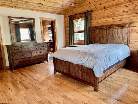 674 Lakeview Drive Horner WV 26372