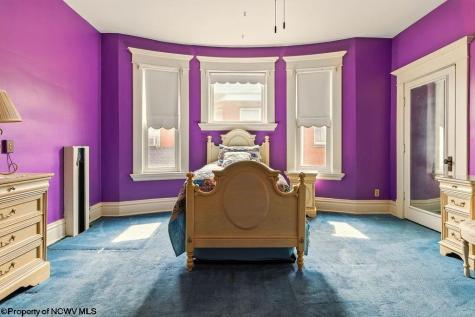 159 E Main Street Clarksburg WV 26301